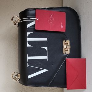 VALENTINO GARAVANI Leather VLTN Shoulder Bag Chain Strap Turnlock Flap